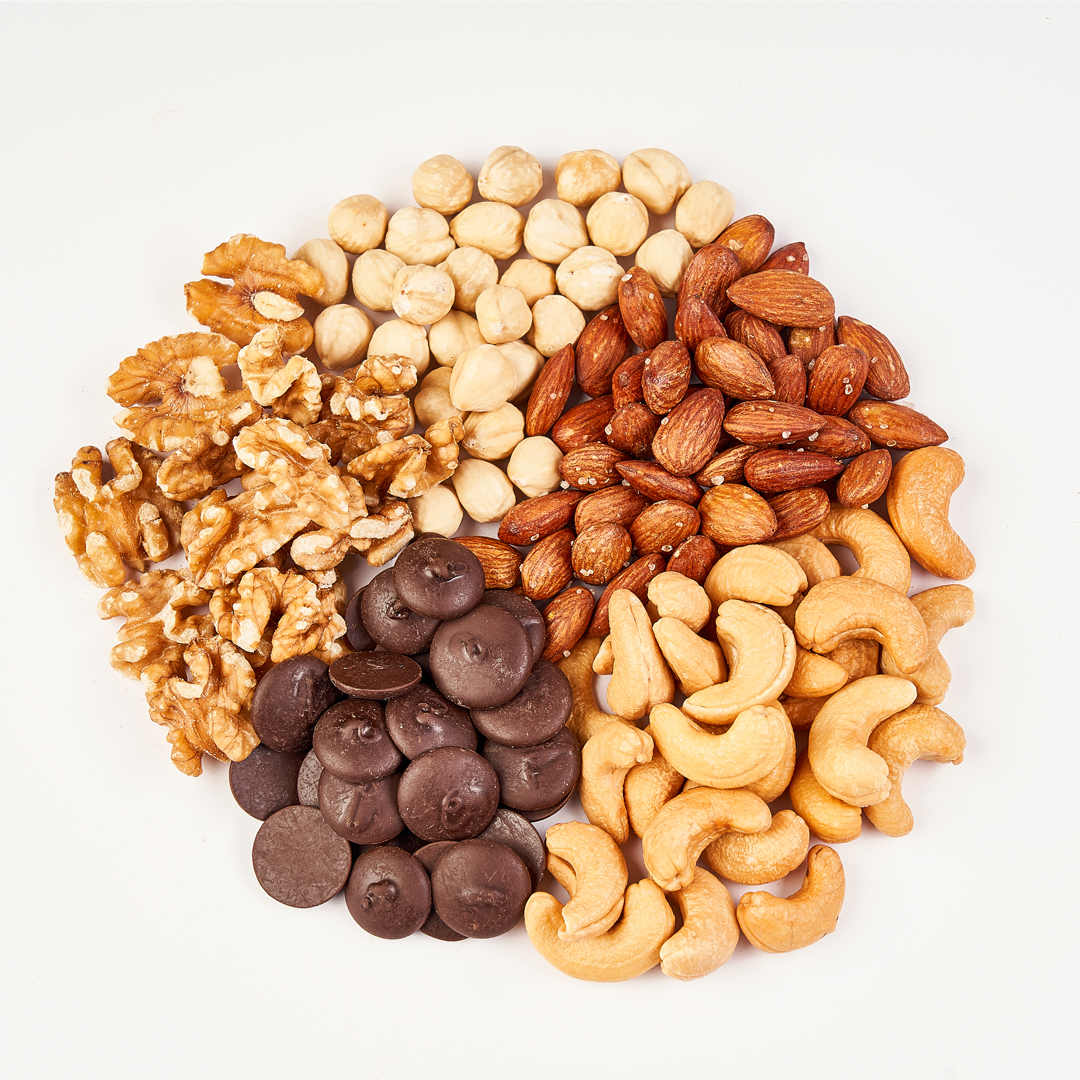 Roasted Mixed Nuts with Chocolate Chips